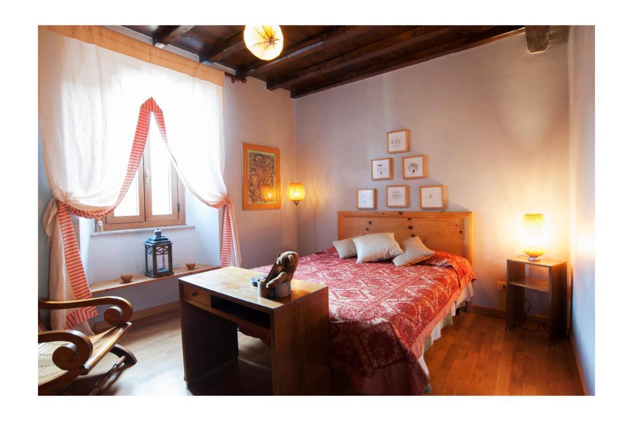 A Palazzo Fortebracci B&B Sutri Extérieur photo