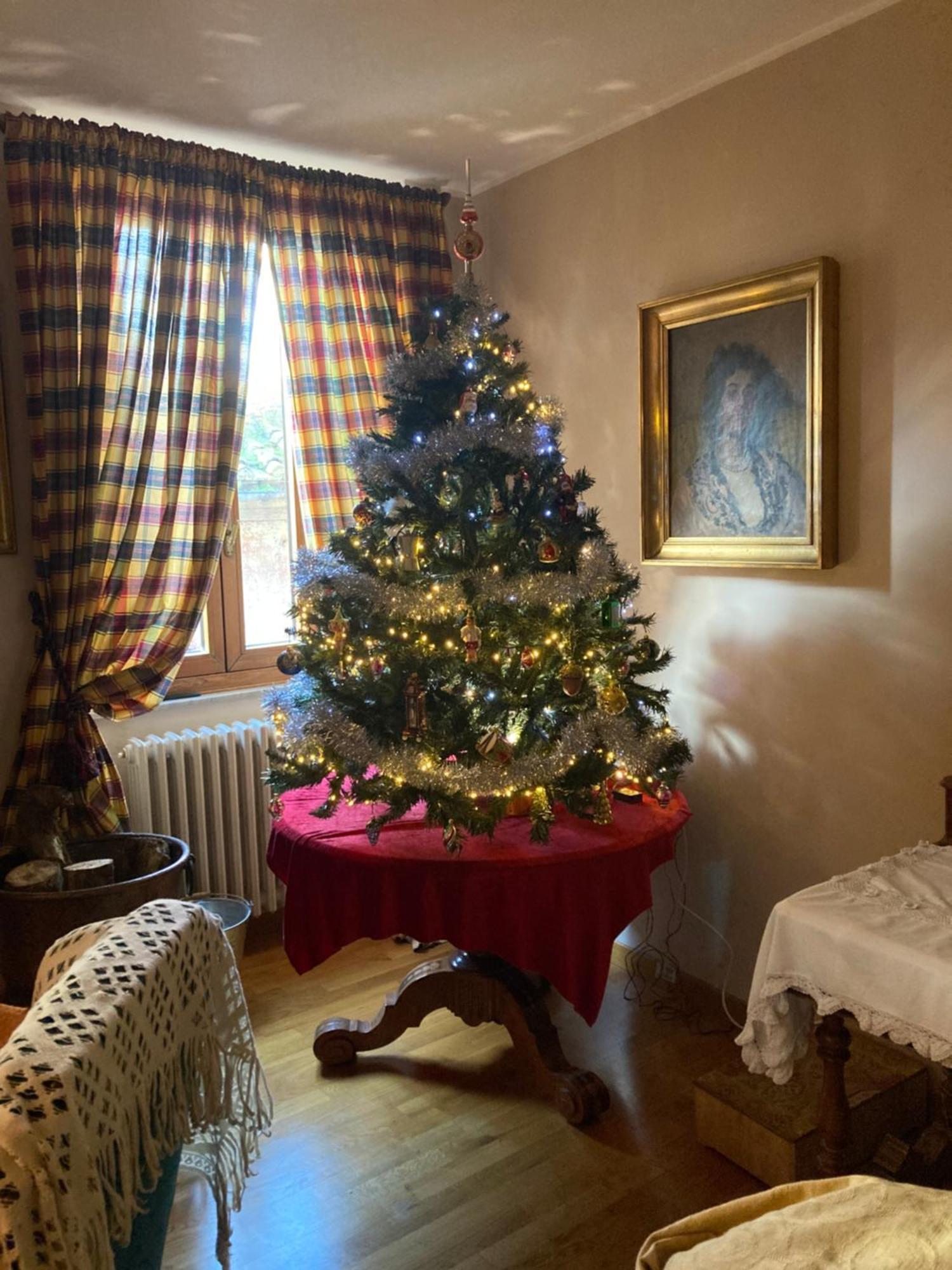 A Palazzo Fortebracci B&B Sutri Extérieur photo